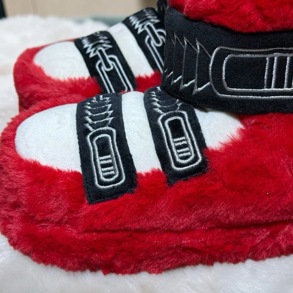 Wondershop Kids 13-1 Red Ski Boot Slippers Faux Fur Plush Christmas Target NWT